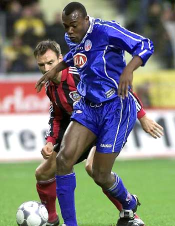 一亮的場上 一亮的場上